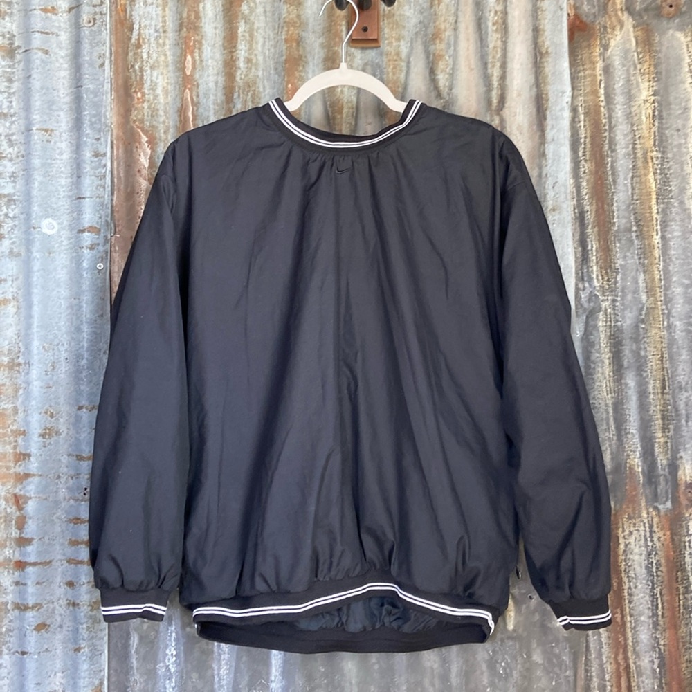 VINTAGE nike crew neck! size M
